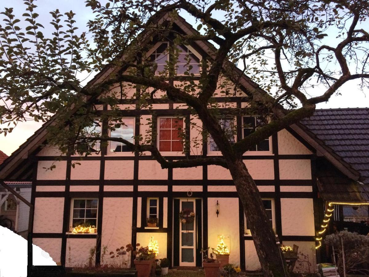 Feriendomizil Burg Apartment Overath Luaran gambar